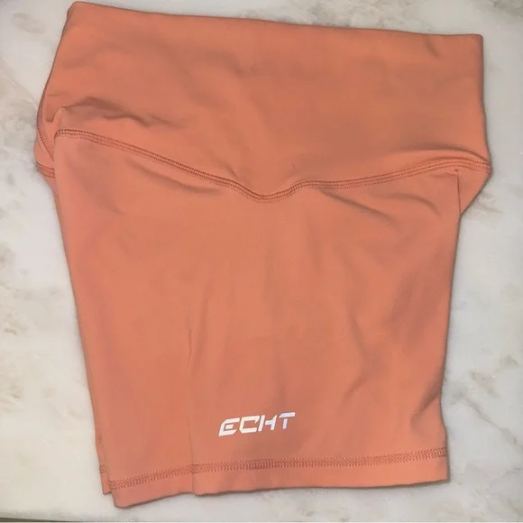 ECHT Women's Peach Shorts size medium 4” inseam high rise - Picture 3 of 7
